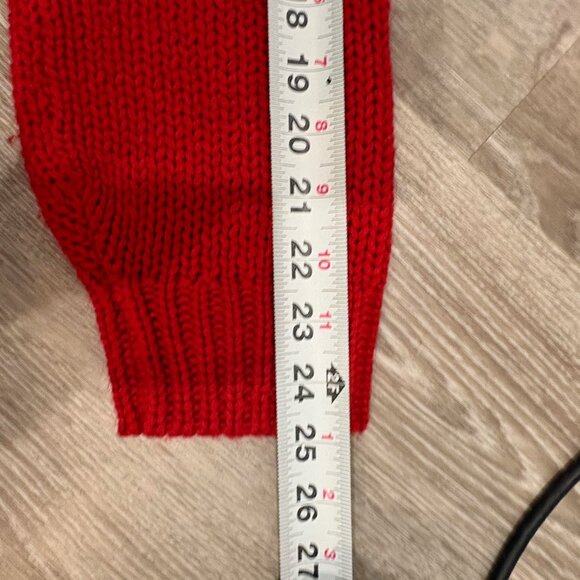 H&M Red Knit Sweater Ski Crop Pullower sz M - Picture 7 of 7